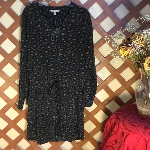 Banana Republic Dresses & Skirts - SALE! 3/10$ Banana Republic Cheetah Print Dress